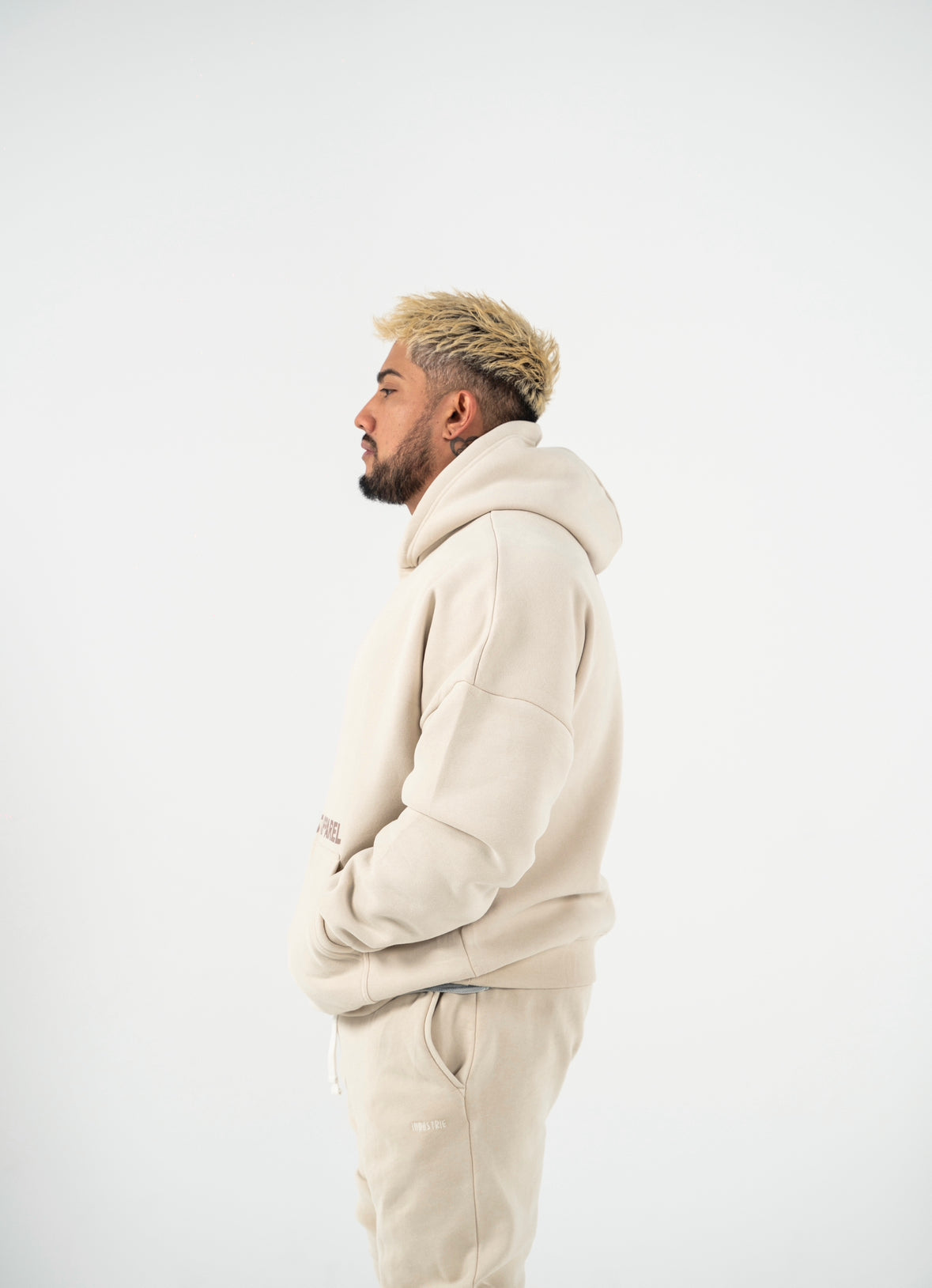 KA ESSENTIALS HOODIE / WINTER COLLECTION '23 - CREAM