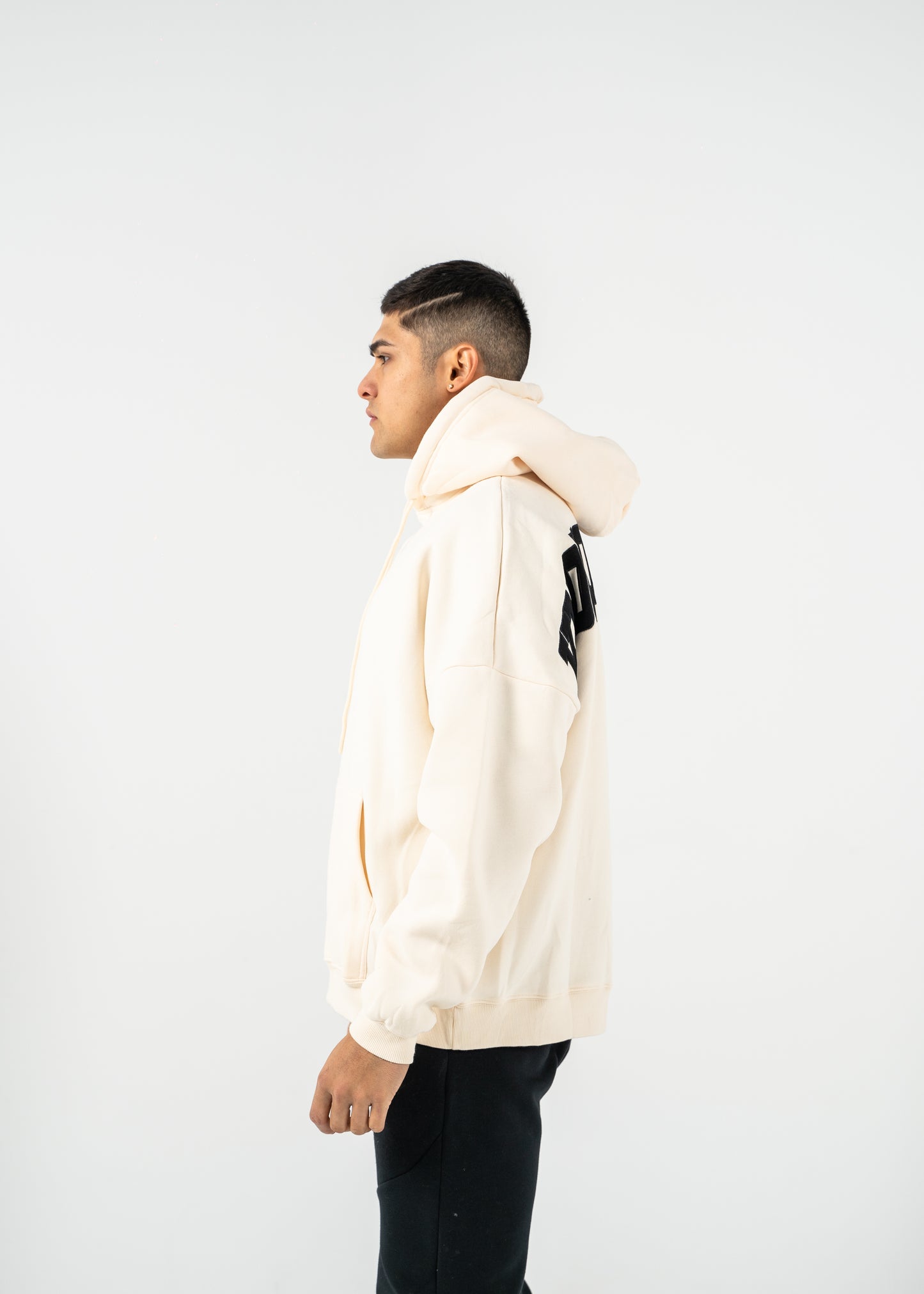 TRAINING DEPT. OVERSIZED HOODIE - CREAM