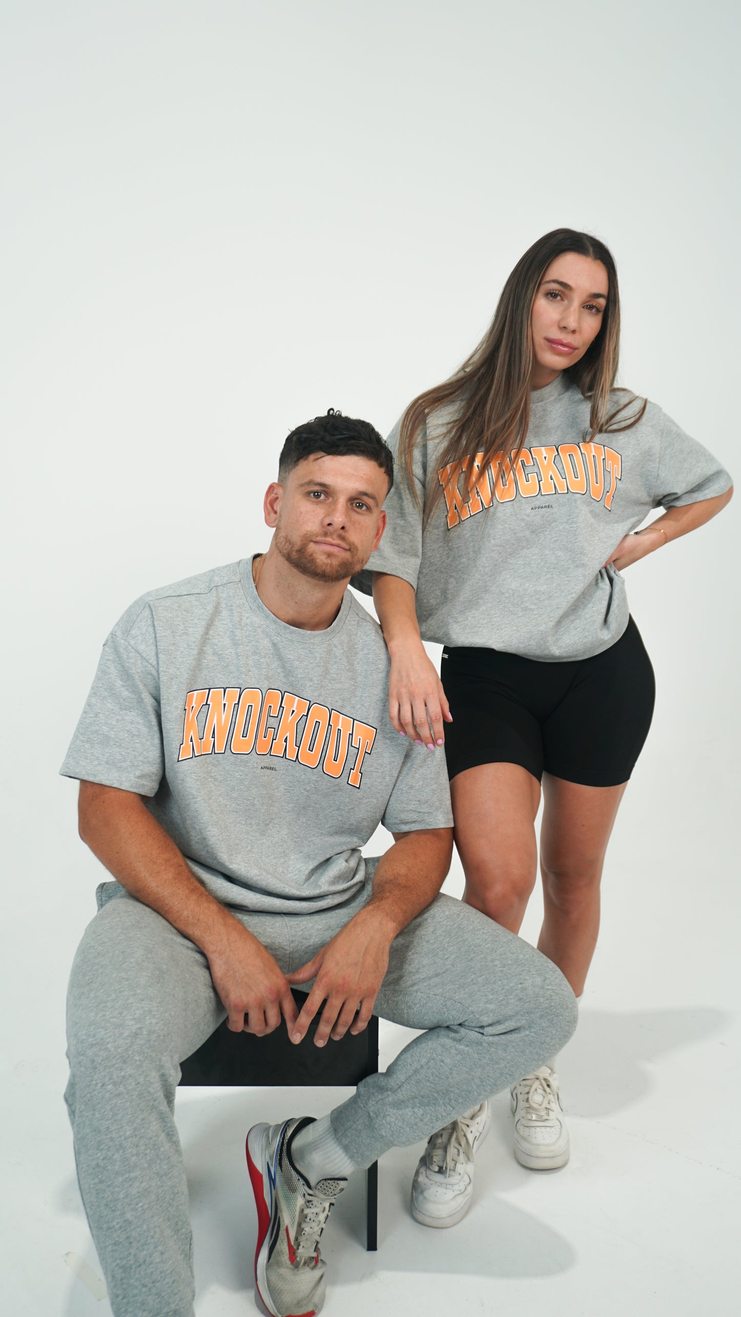 Oversize College Tee V2 - GREY/ORANGE