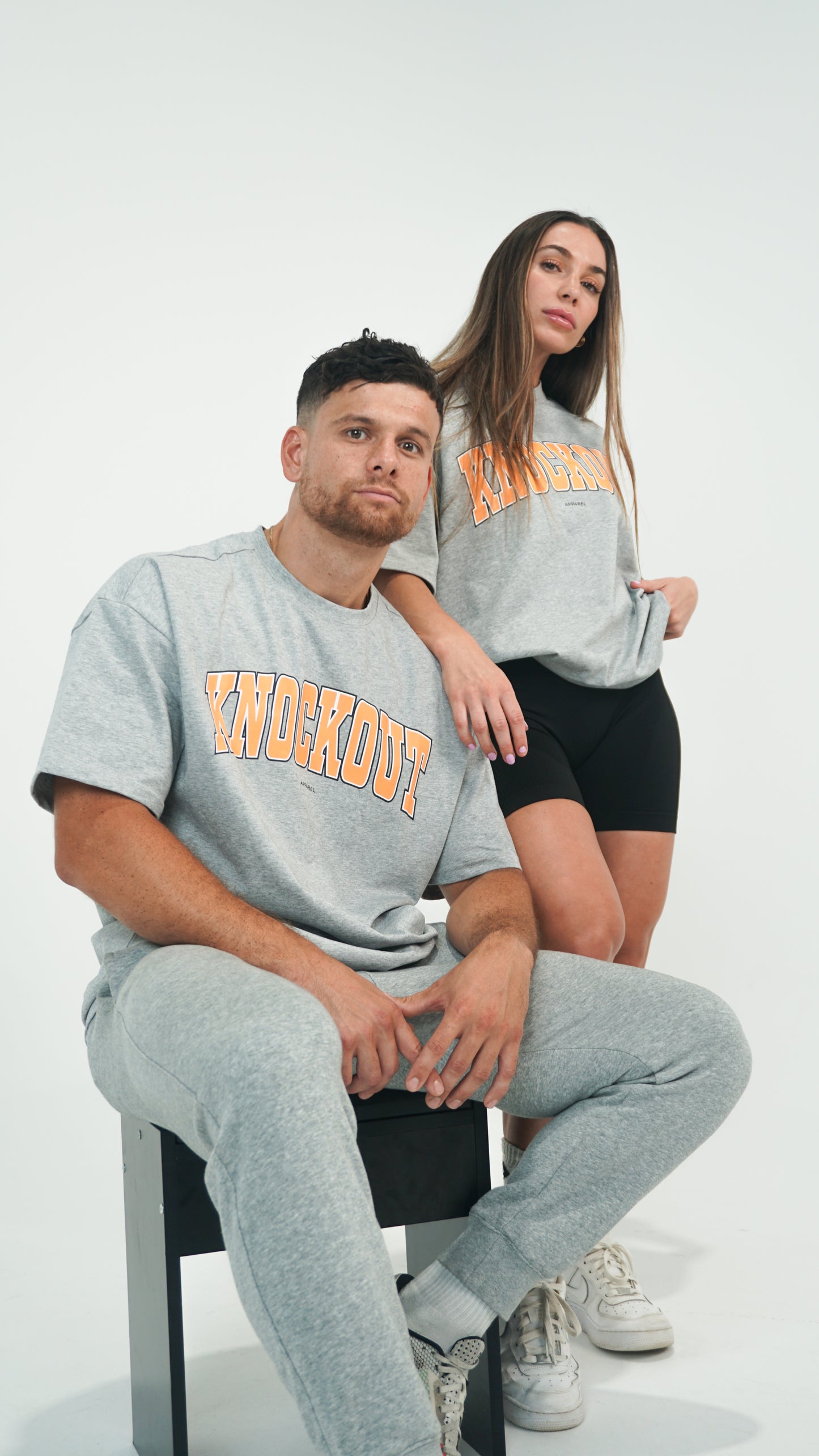 Oversize College Tee V2 - GREY/ORANGE