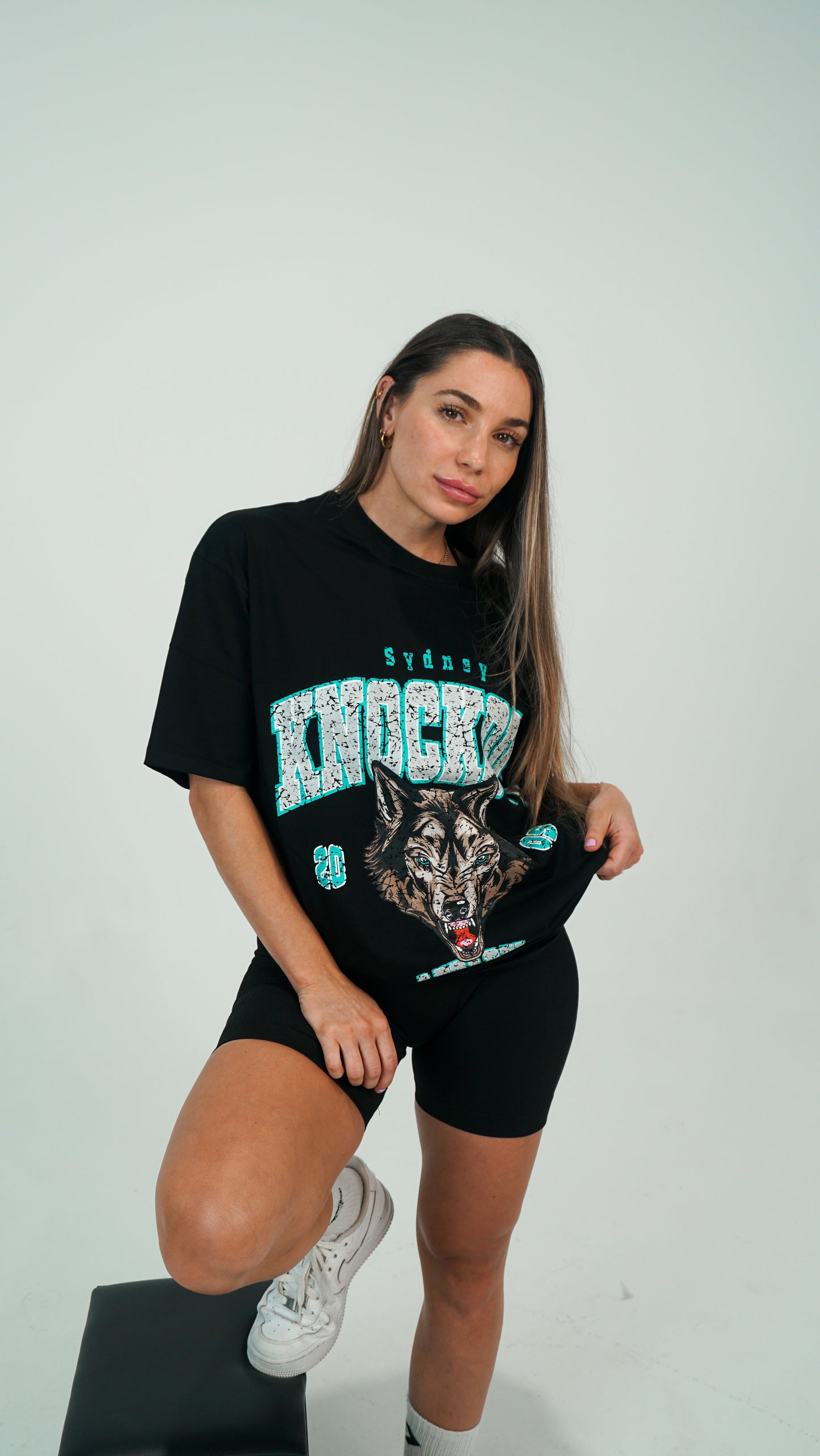 Vintage Wolf - Black/Teal