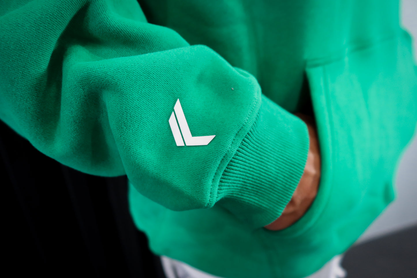 BASICS HOODIE - GREEN