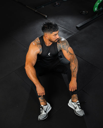 Trainer Singlet - Black