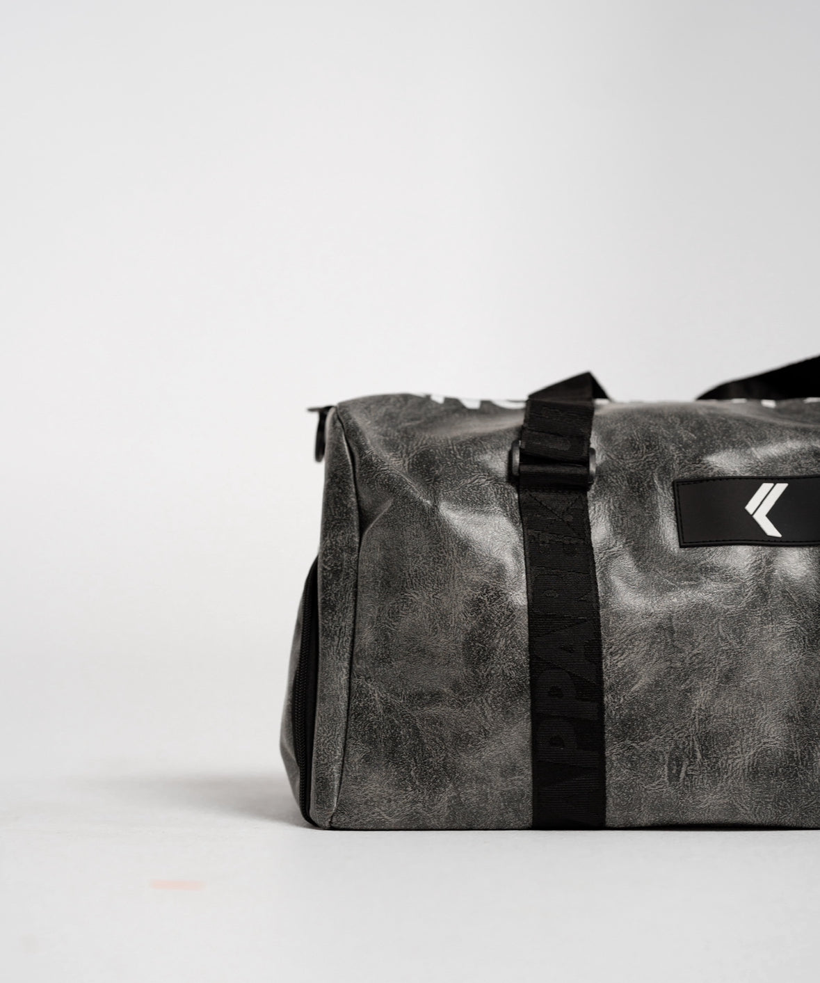 KA DUFFLE BAG