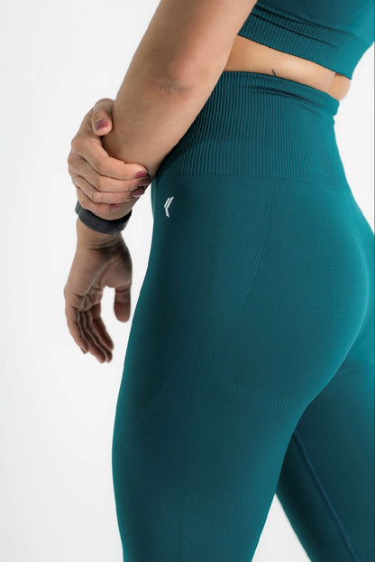 SEAMLESS 2.0 Full length tights TEAL
